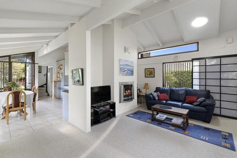 Photo of property in 30 Rata Street, Waikanae, 5036