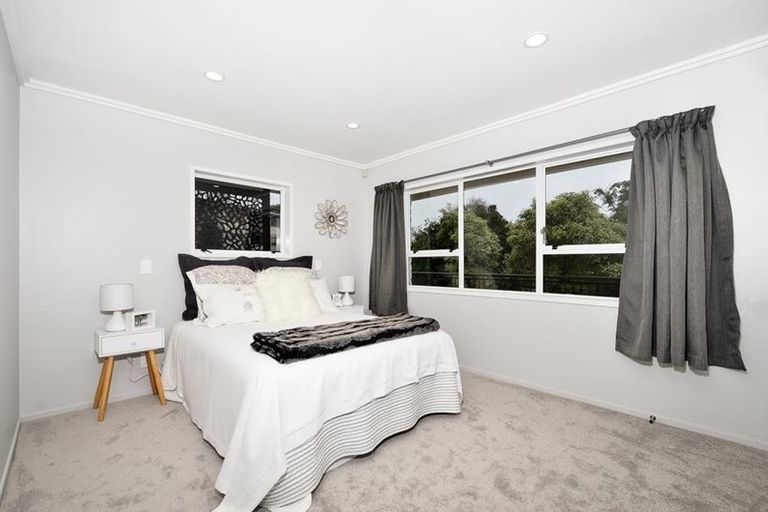 Photo of property in 4 Mescal Street, Massey, Auckland, 0614