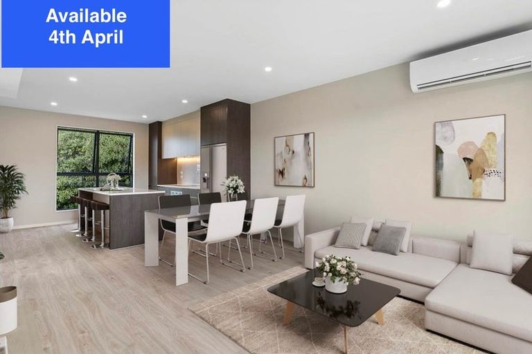 Photo of property in 6/64 Pupuke Road, Hillcrest, Auckland, 0627