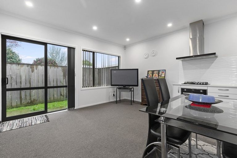 Photo of property in 2u5 Rosalind Street, Deanwell, Hamilton, 3206