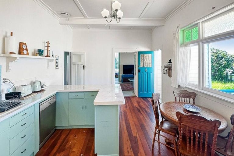 Photo of property in 15 Green Street, Papakura, 2110