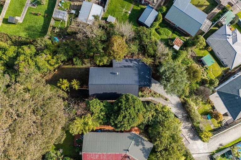 Photo of property in 214a Waddington Drive, Naenae, Lower Hutt, 5011