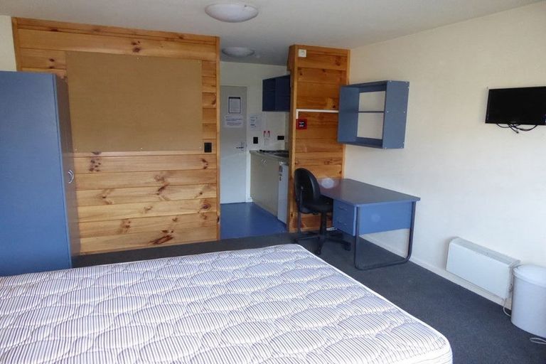 Photo of property in 1-67/4 Sussex Street, Mount Cook, Wellington, 6021