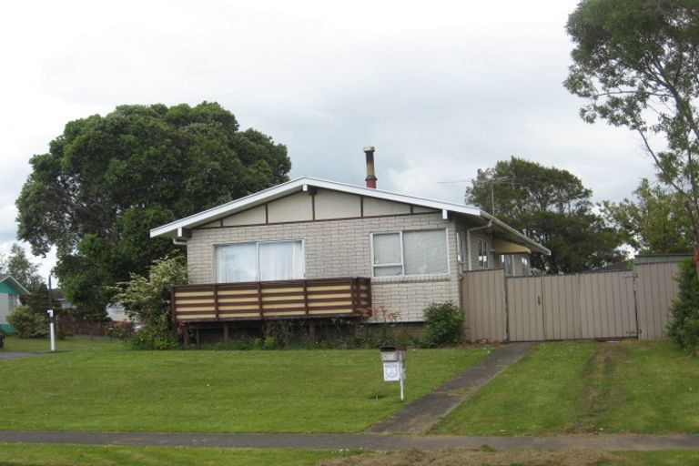 Photo of property in 182 Wordsworth Road, Manurewa, Auckland, 2102