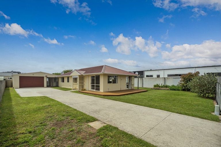 Photo of property in 14 Santa Maria Drive, Whitianga, 3510