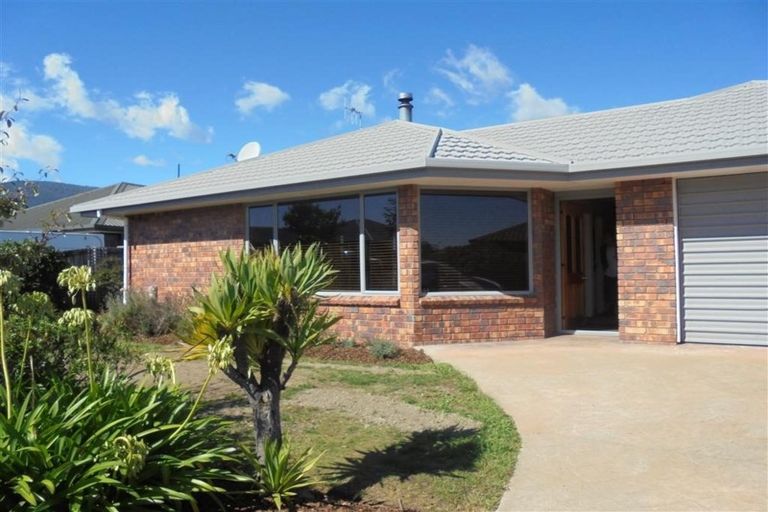 Photo of property in 65 Kingsford Drive, Stoke, Nelson, 7011