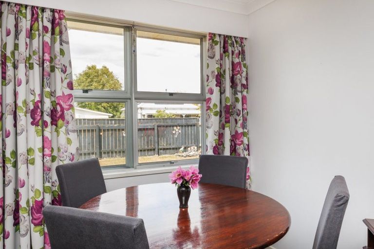 Photo of property in 16a Sandilands Street, Feilding, 4702