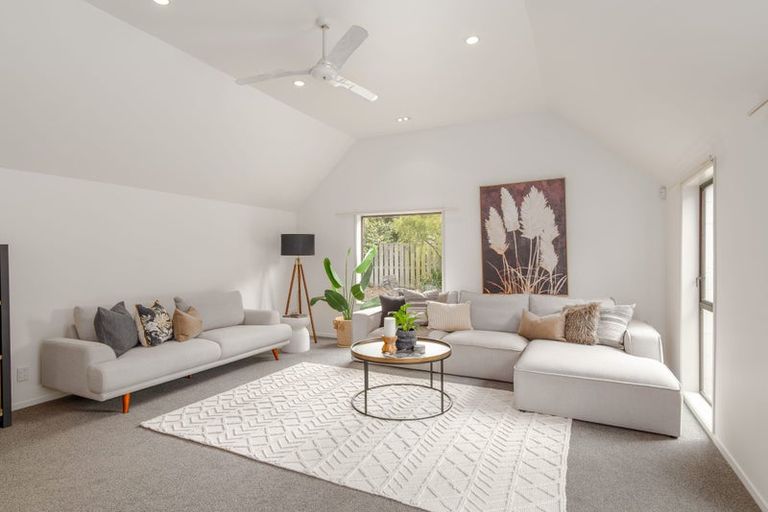 Photo of property in 103c Waimairi Road, Ilam, Christchurch, 8041