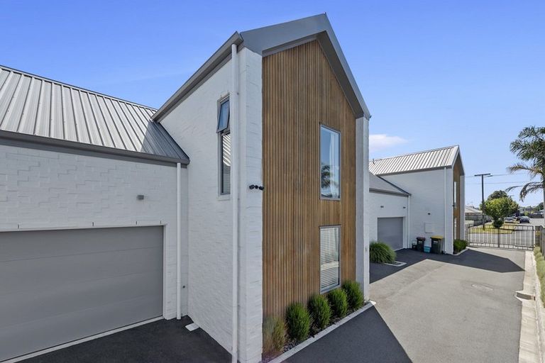 Photo of property in 24u2 Lyon Street, Frankton, Hamilton, 3204