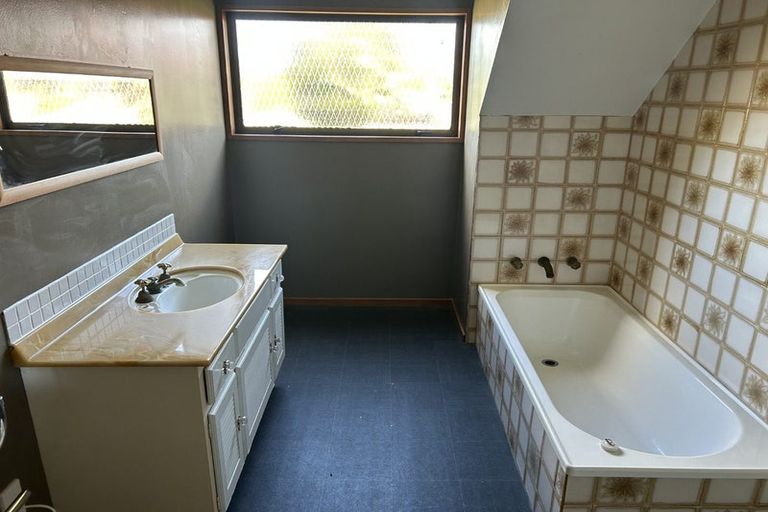 Photo of property in 20c Siska Place, Upper Riccarton, Christchurch, 8041