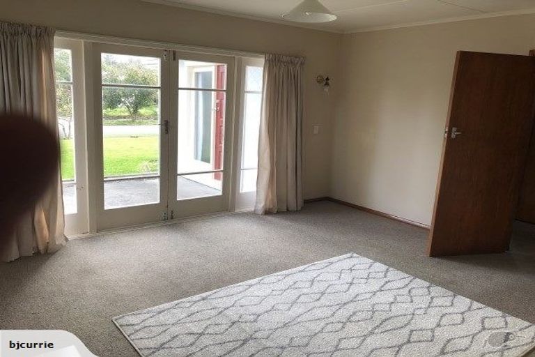 Photo of property in 30 Nottingham Avenue, Awapuni, Palmerston North, 4412