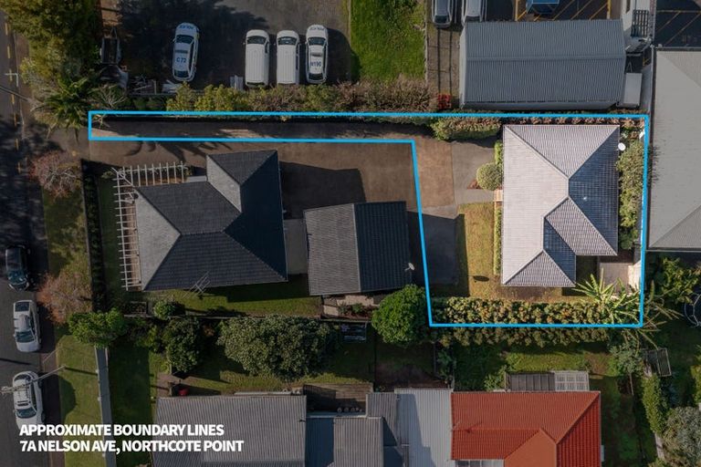 Photo of property in 7a Nelson Avenue, Northcote Point, Auckland, 0627