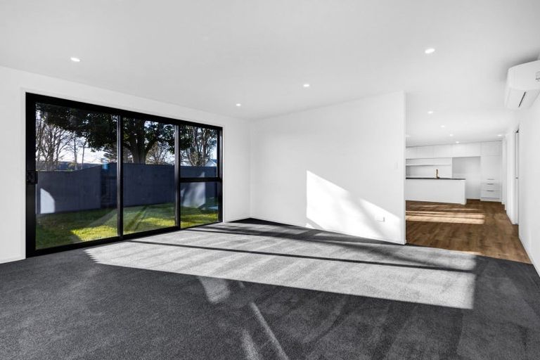 Photo of property in 74 Turuturu Road, Hawera, 4674