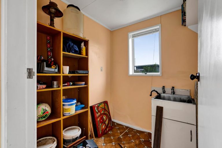 Photo of property in 19 Rangitake Drive, Spotswood, New Plymouth, 4310