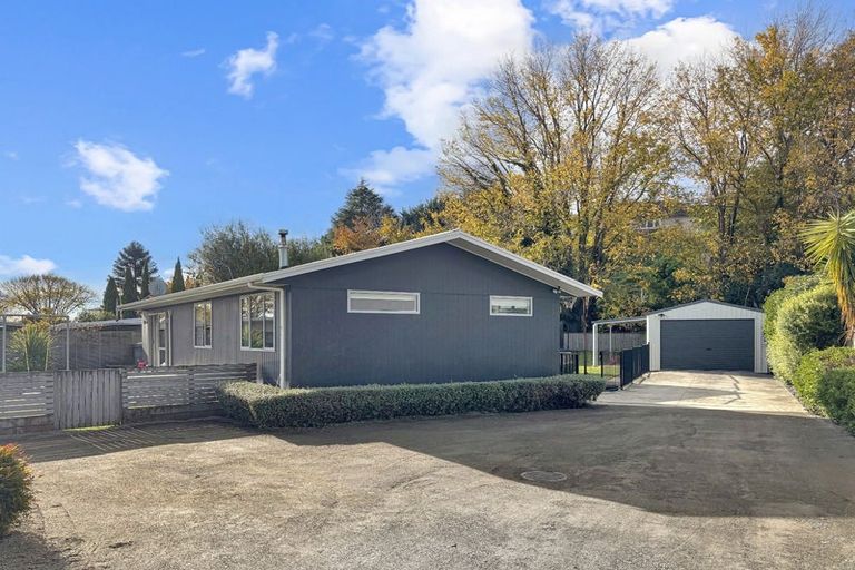 Photo of property in 3/8a Christie Crescent, Havelock North, 4130