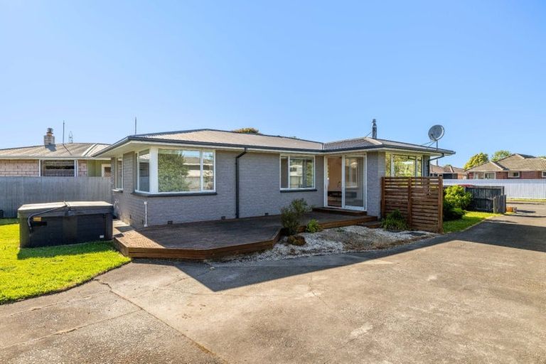 Photo of property in 4 Roswell Place, Islington, Christchurch, 8042