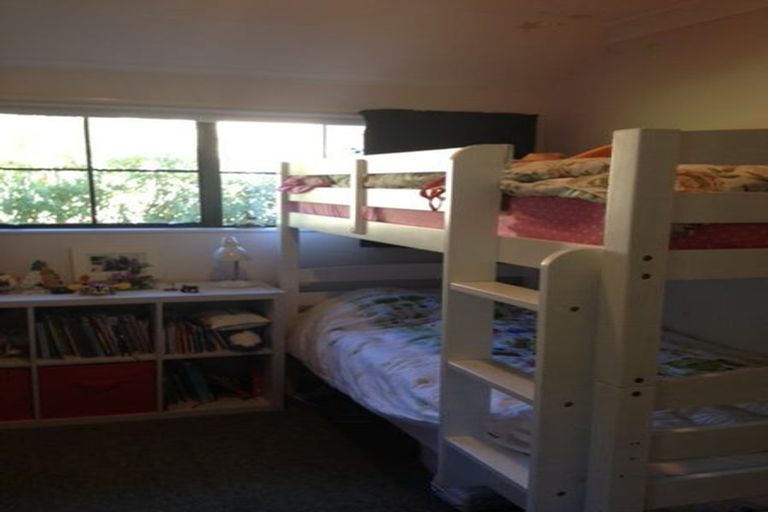 Photo of property in 77a Woodhouse Avenue, Karori, Wellington, 6012