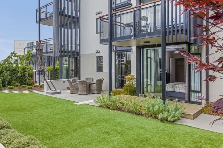 Photo of property in 50 Kilmore Street, Christchurch Central, Christchurch, 8013
