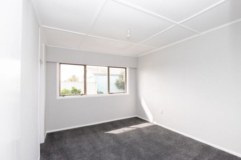 Photo of property in 18 Orchard East Road, Ngatea, 3503