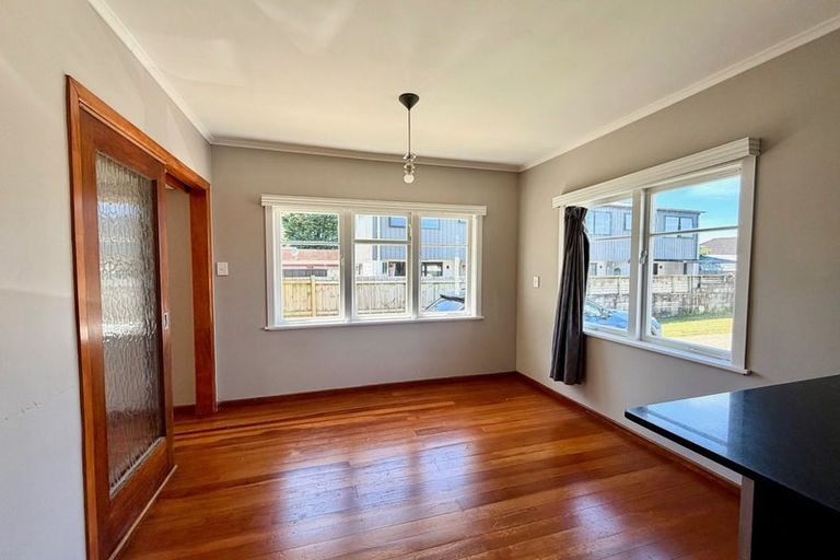 Photo of property in 200 Buckland Road, Mangere East, Auckland, 2024