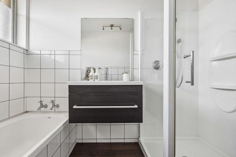 Photo of property in 5 Betula Place, Parklands, Christchurch, 8083