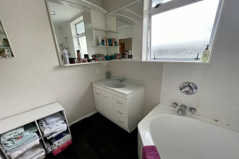 Photo of property in 19a Karaka Street, Wainuiomata, Lower Hutt, 5014