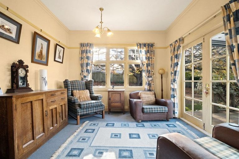 Photo of property in 24 Mount Street, Waikouaiti, 9510