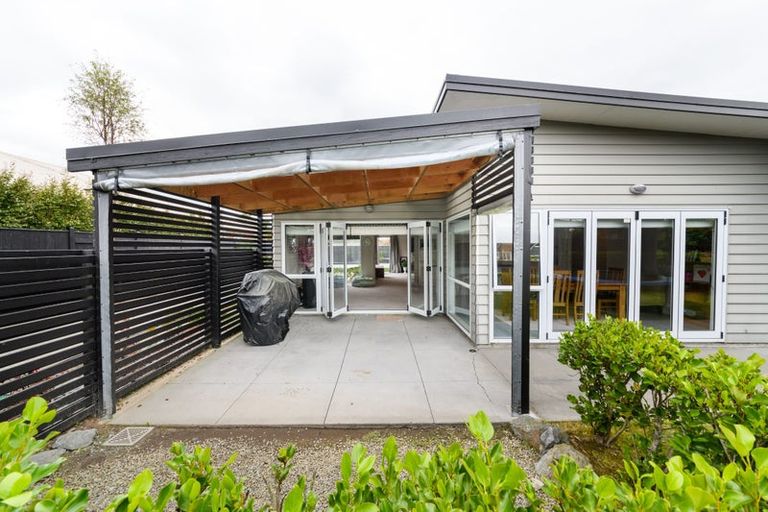 Photo of property in 67a Parnell Heights Drive, Kelvin Grove, Palmerston North, 4414