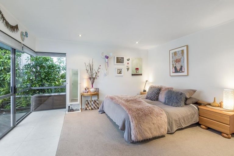 Photo of property in 59 Fitzwilliam Drive, Torbay, Auckland, 0630