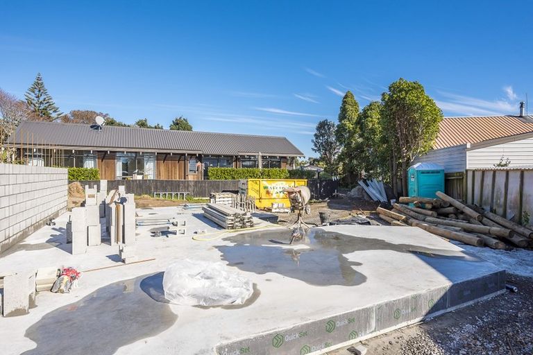 Photo of property in 1a Martin Road, Paraparaumu Beach, Paraparaumu, 5032