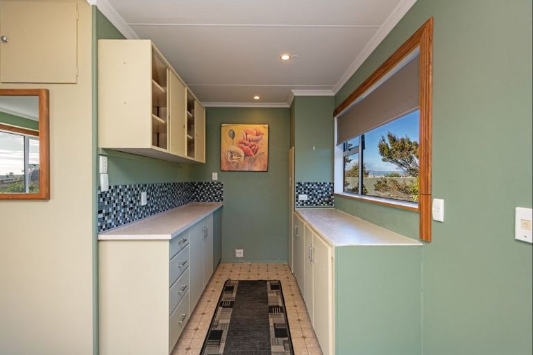 Photo of property in 24 Paradise Place, Milson, Palmerston North, 4414