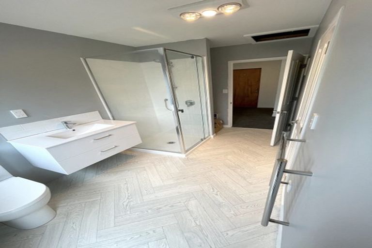 Photo of property in 60 Holmes Road, Manurewa, Auckland, 2102