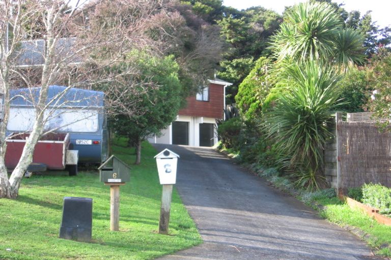 Photo of property in 8 Cantua Close, Totara Heights, Auckland, 2105