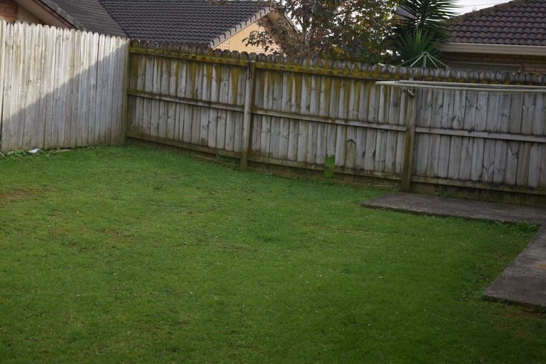 Photo of property in 27 Carrick Glen Avenue, Flat Bush, Auckland, 2019