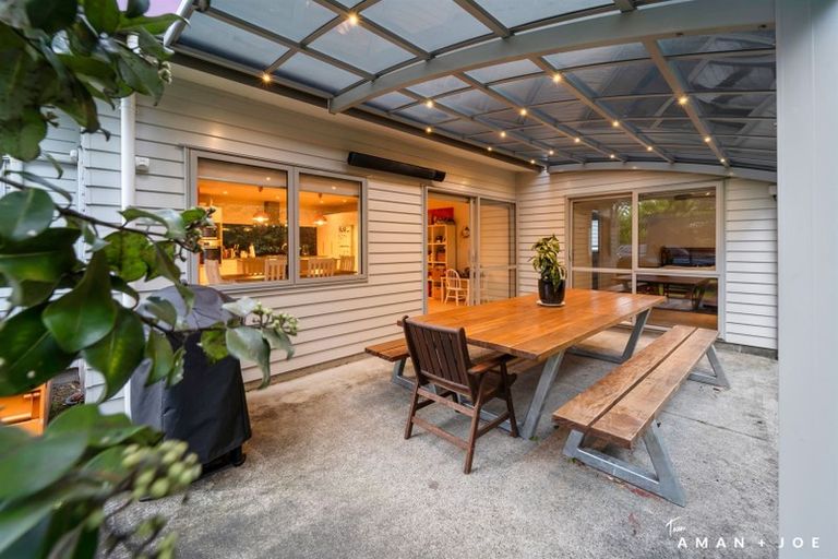 Photo of property in 95a Konini Road, Titirangi, Auckland, 0604