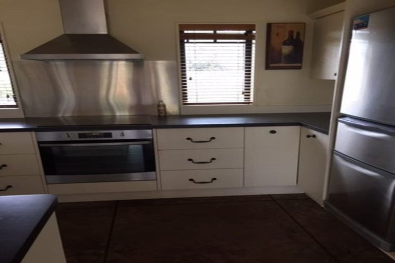 Photo of property in 79 Michael Road, Paraparaumu Beach, Paraparaumu, 5032