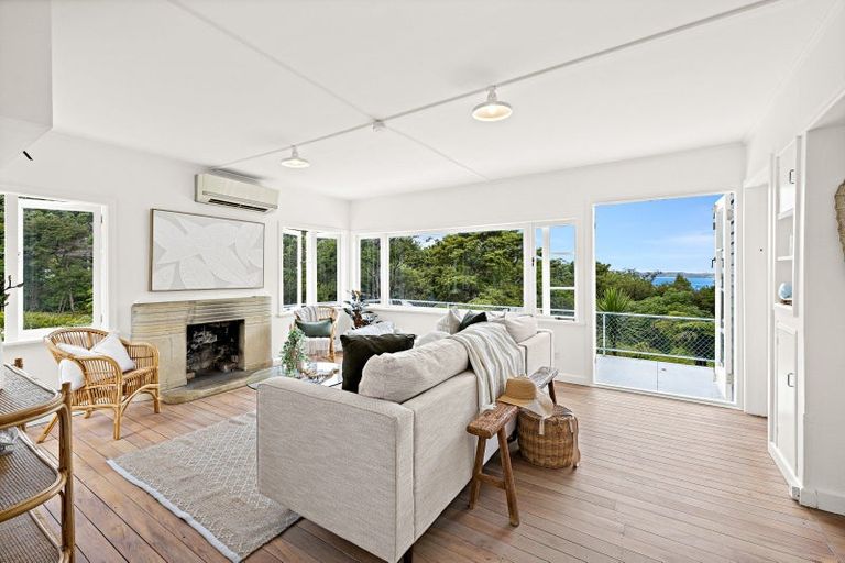 Photo of property in 25 Matheson Bay Road, Leigh, 0985