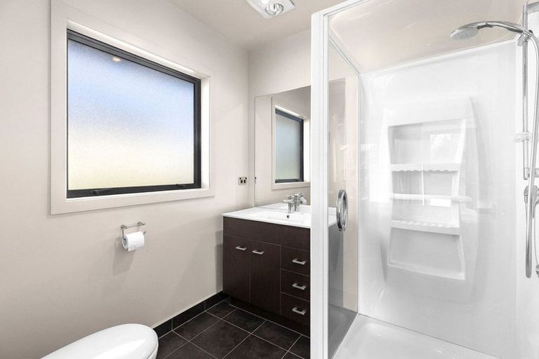 Photo of property in 1 Coromandel Street, Wanaka, 9305