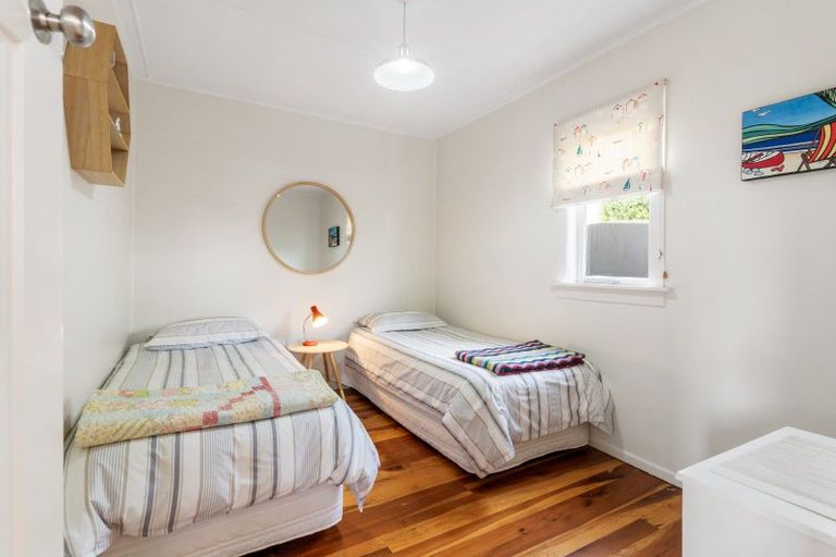 Photo of property in 205a Ocean Road, Whangamata, 3620