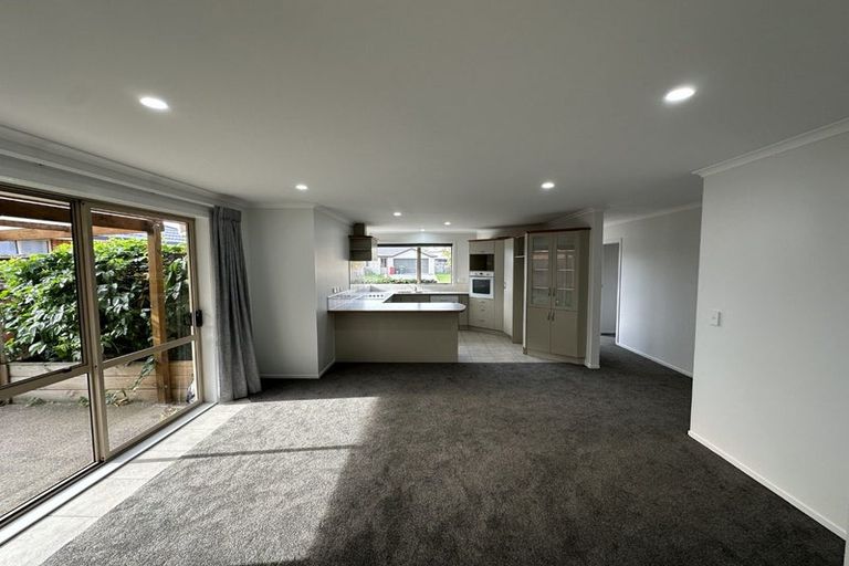 Photo of property in 30 Mickelson Avenue, Rototuna, Hamilton, 3210