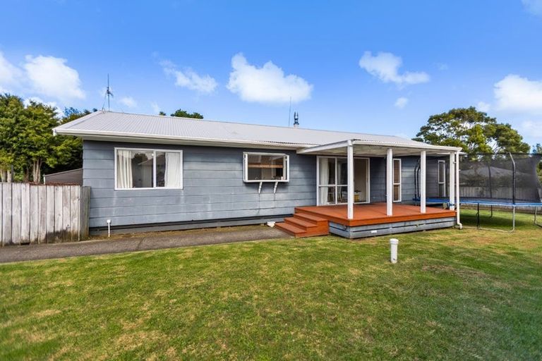 Photo of property in 98 Oxford Road, Okato, 4335