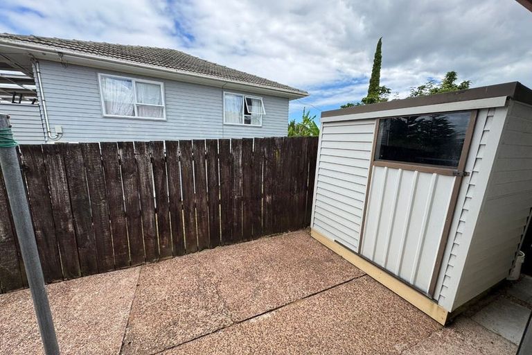 Photo of property in 1/60 Nikau Street, New Lynn, Auckland, 0600