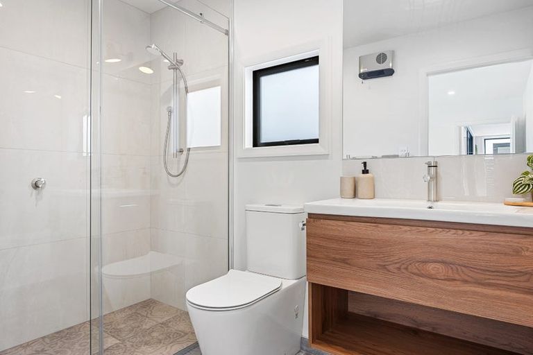 Photo of property in 15 Pembrook Close, Rangiora, 7400