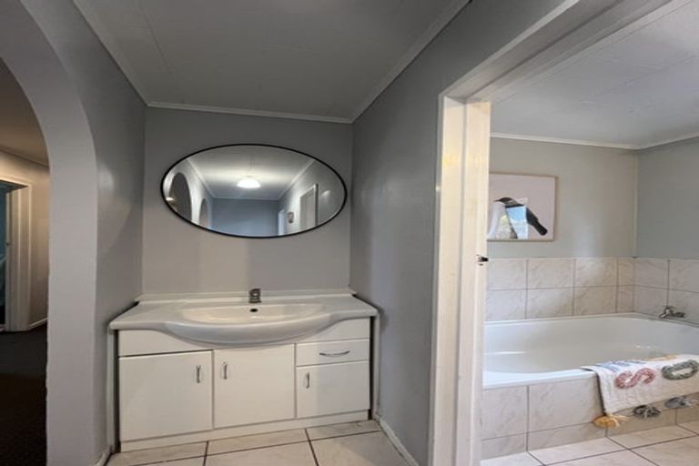 Photo of property in 1 Fannin Street, Bay View, Napier, 4104