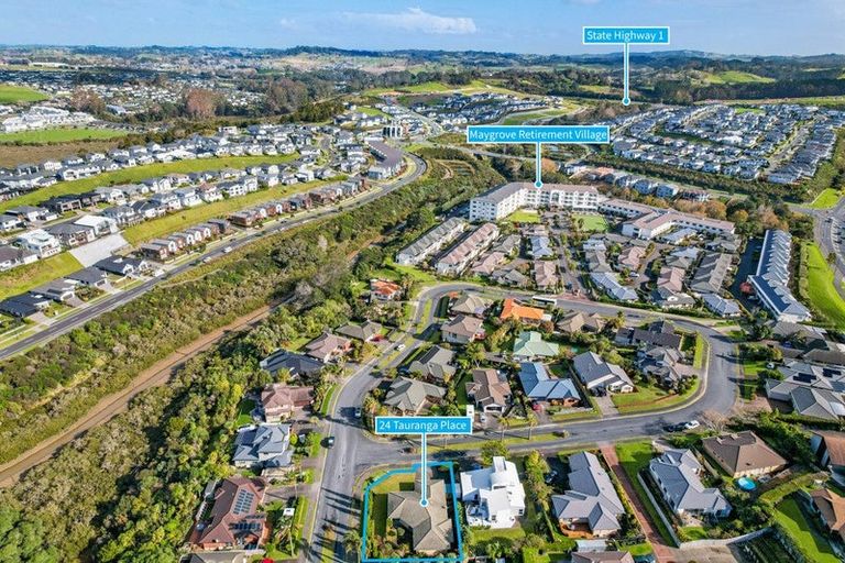 Photo of property in 24 Tauranga Place, Orewa, 0931