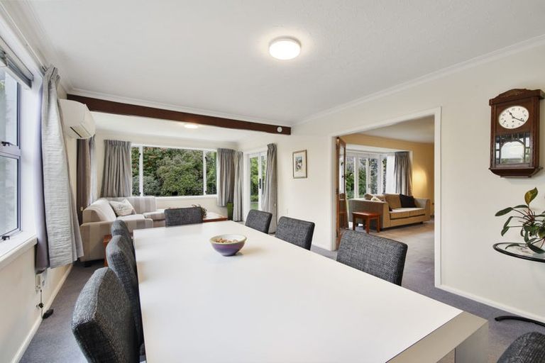 Photo of property in 17 Seagrave Place, Ilam, Christchurch, 8041