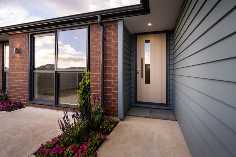 Photo of property in 29a Golf Vue Place, Castlecliff, Whanganui, 4501