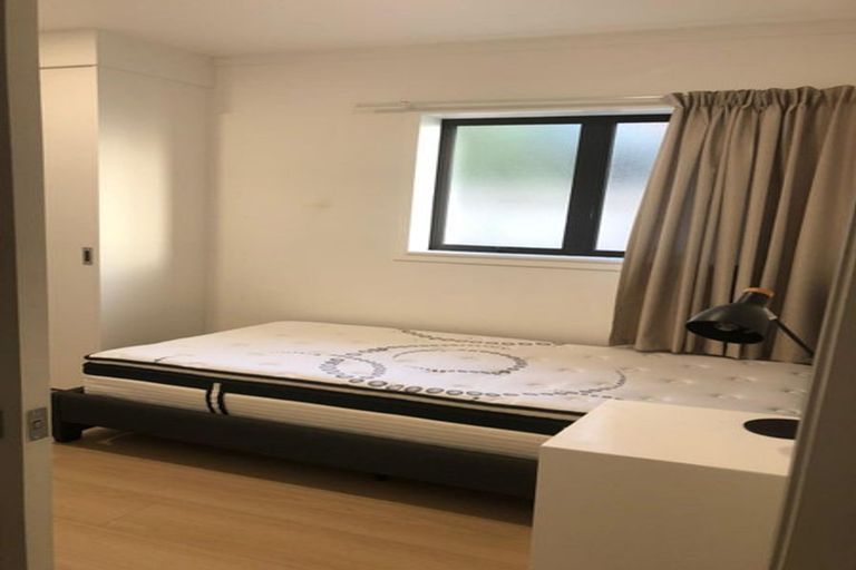 Photo of property in 46 Waller Avenue, Bucklands Beach, Auckland, 2012