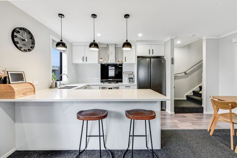 Photo of property in 64u2 Cabourne Drive, Glenview, Hamilton, 3206
