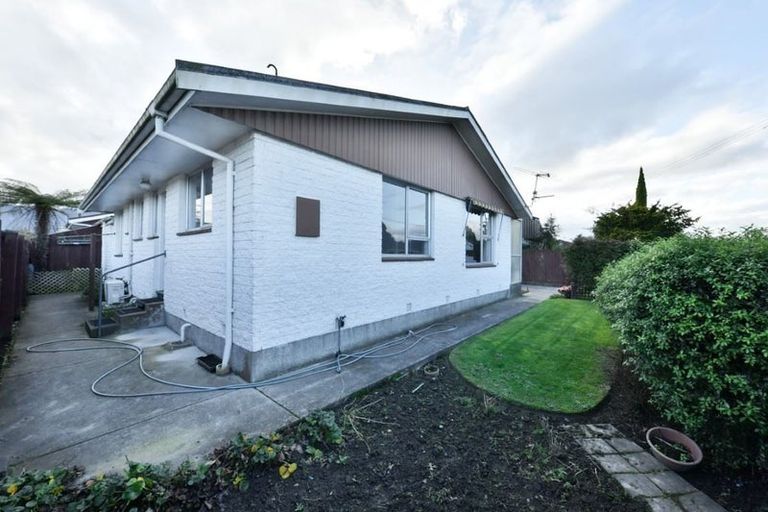 Photo of property in 363 Withells Road, Avonhead, Christchurch, 8042